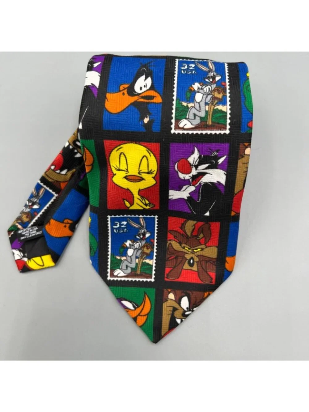 Vintage 90s NWT Deadstock Looney Tunes X Postal Service Stamp Collection Necktie
